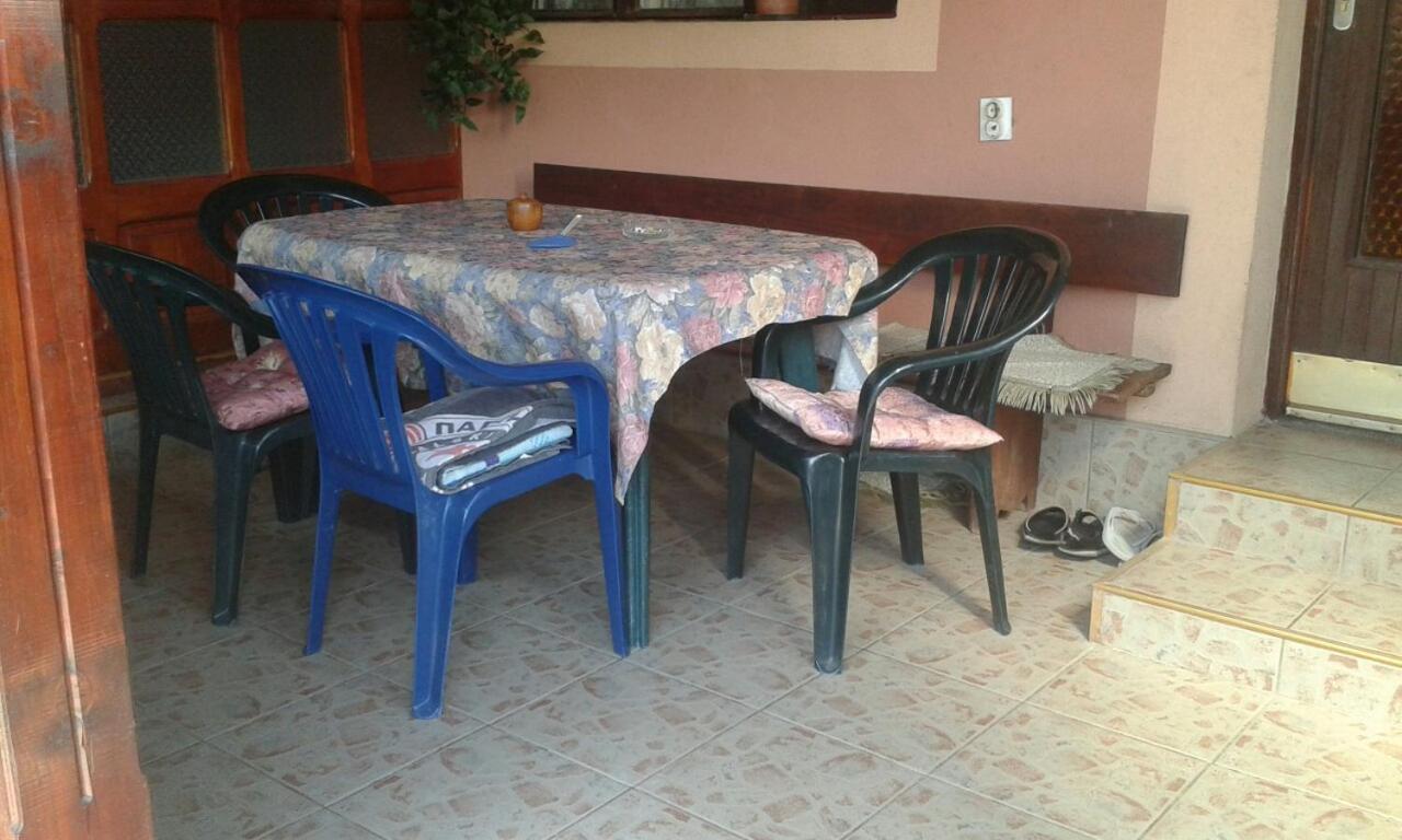 Guesthouse Tadic กูซา ภายนอก รูปภาพ