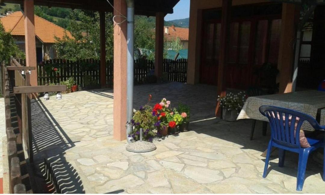 Guesthouse Tadic กูซา ภายนอก รูปภาพ